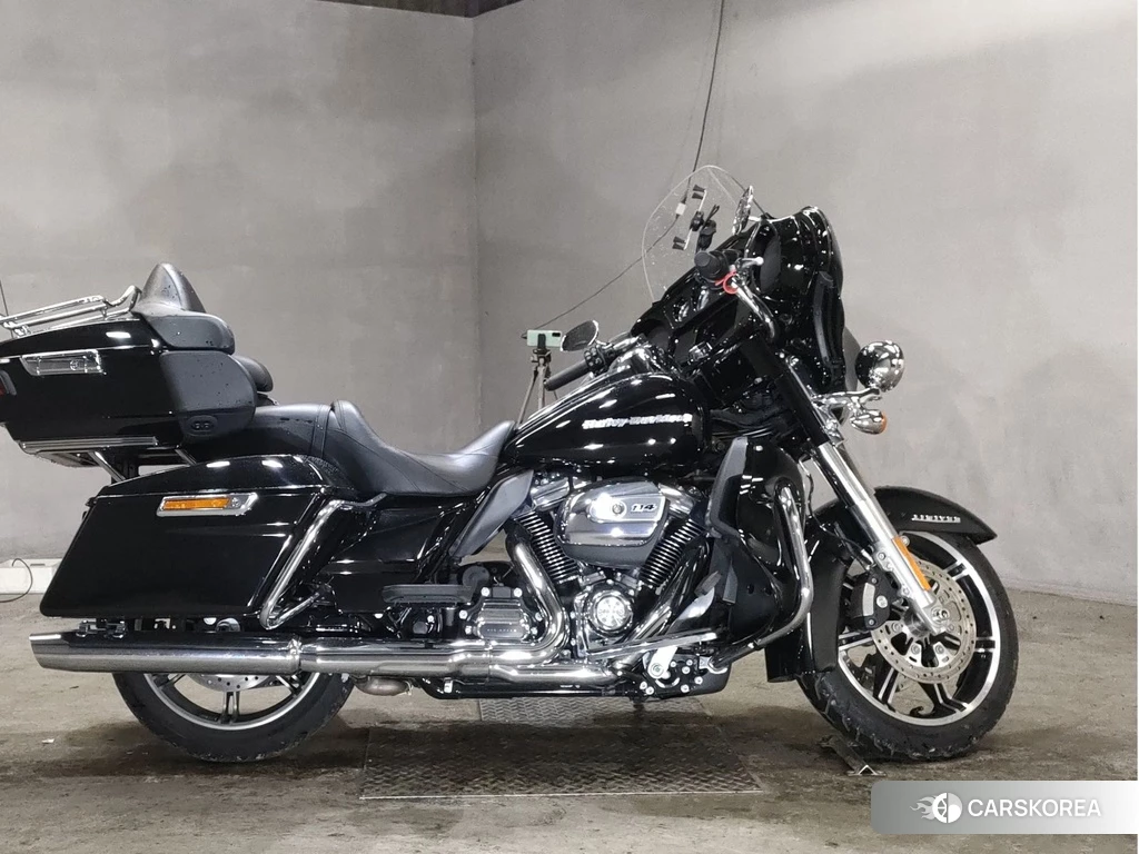 Проданный Harley-Davidson Electra Glide FLHTK1870 2020 из Японии