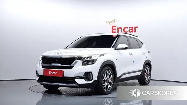 Kia Seltos 2022 Белый из Кореи