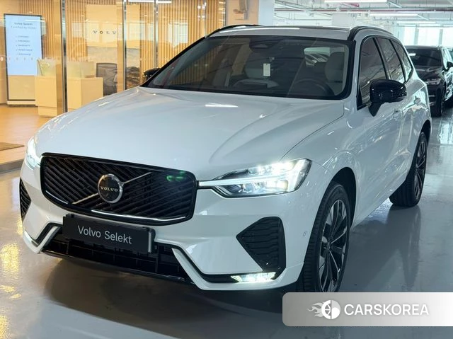 Volvo XC60 second Generation 2026 Белый из Кореи