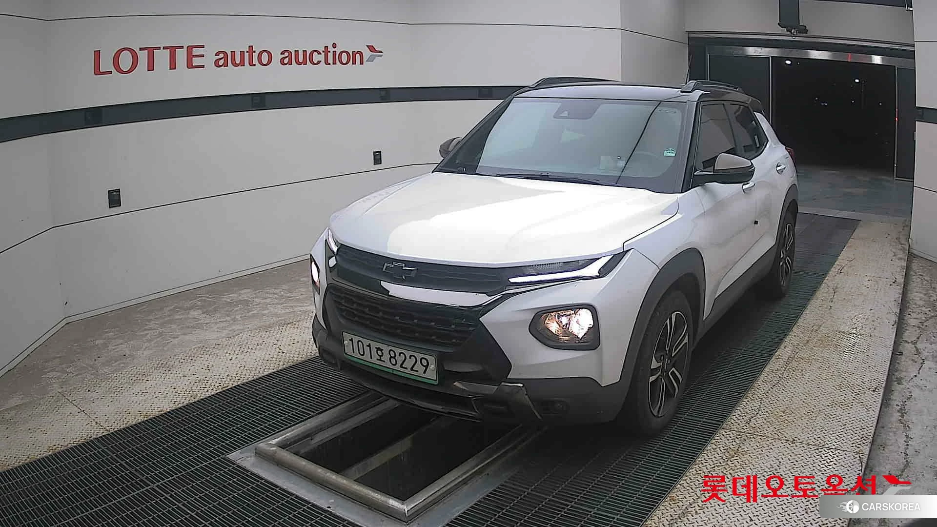 Korea G M TrailBlazer 1.35 Turbo FWD 2022 Белый из Кореи