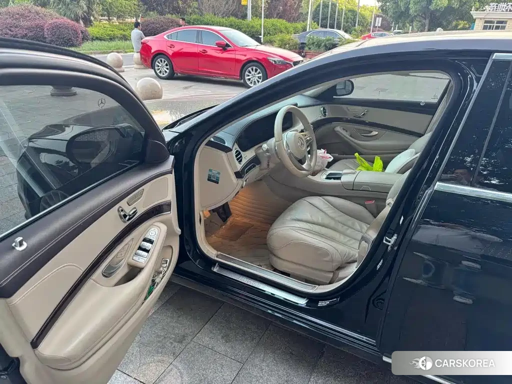 Mercedes-Benz S-Class 2020 Черный из Китая