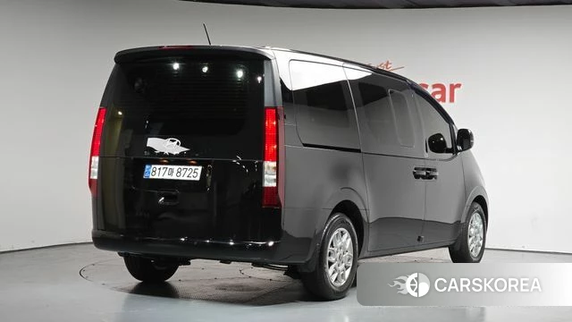 Hyundai Staria 2024 Черный из Кореи