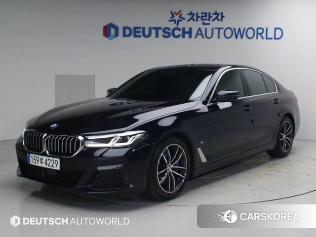 BMW 5 Series (G30) 2023 Черный из Кореи