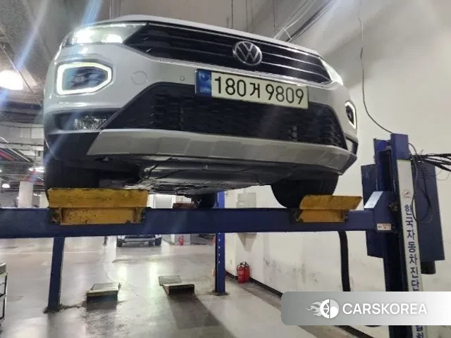 Volkswagen T-Roc 2021 Серый из Кореи