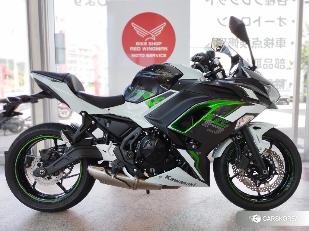 Проданный Kawasaki NINJA 650 ABS 2022 из Японии, фото 2