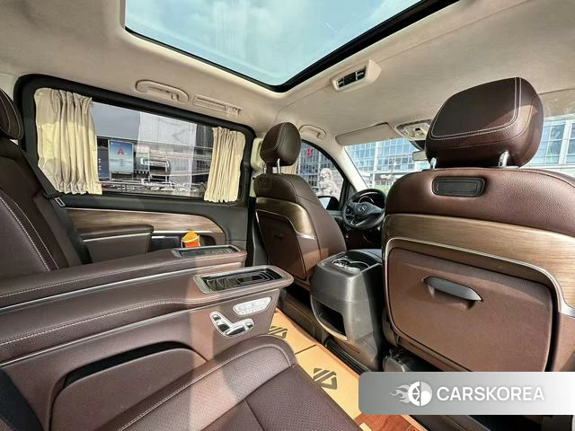 Mercedes-Benz V-class 2022 Черный из Китая