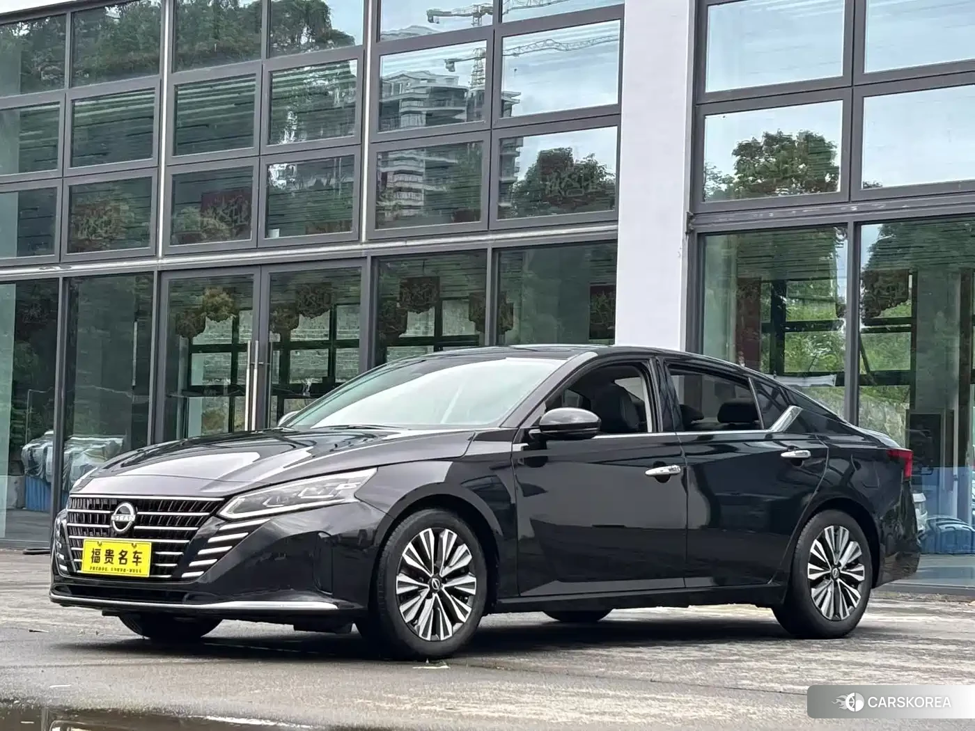 Nissan Altima 2024 Черный из Китая
