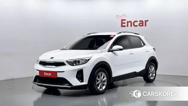 Kia Stonic 2018 Белый из Кореи