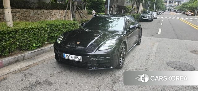 Porsche Panamera (971) 2024 Черный из Кореи