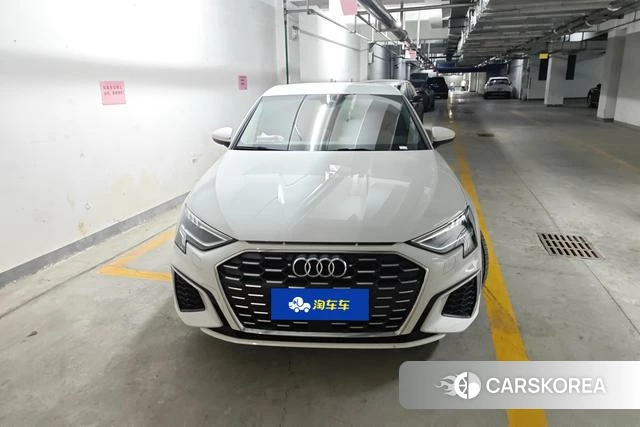 Audi A3 2023 Белый из Китая