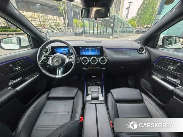 Mercedes-Benz GLA 2024 Белый из Китая