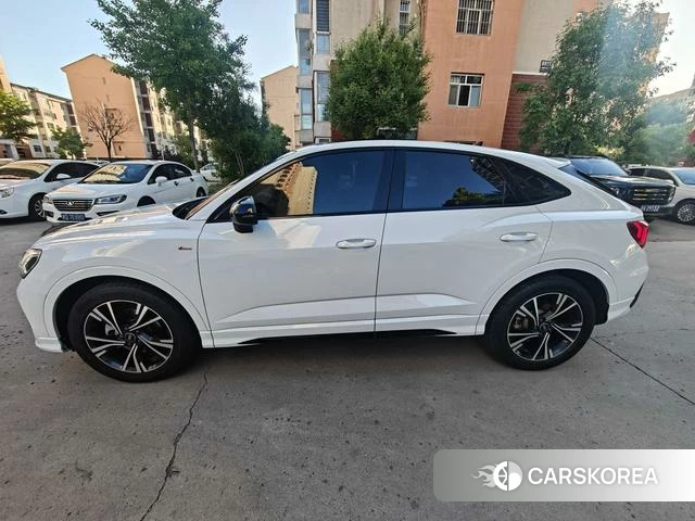 Audi Q3 Sportback 2022 Белый из Китая
