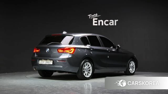 BMW 1 Series (F20) 2018 Серый из Кореи