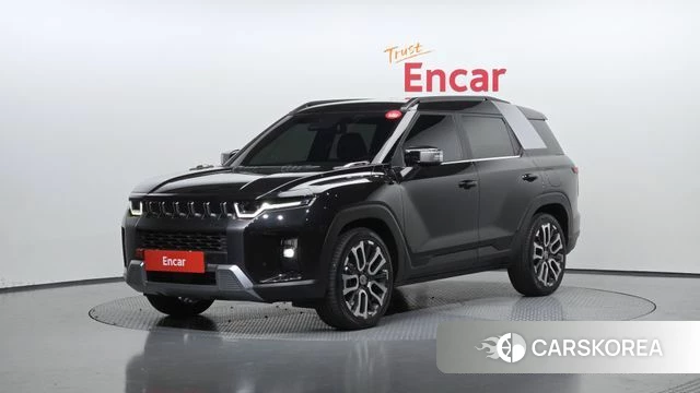 Ssangyong Torres 2023 Черный из Кореи
