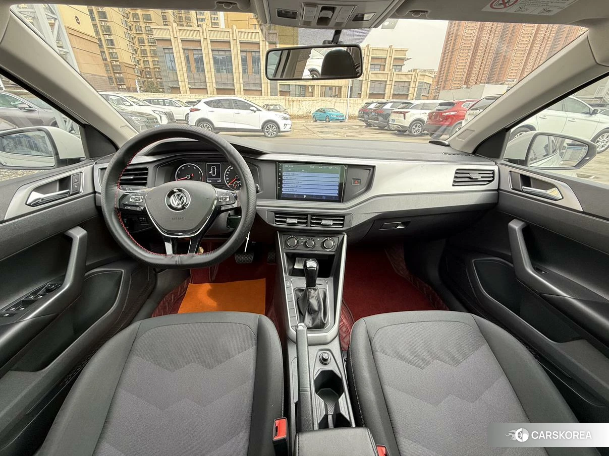 Volkswagen Polo 2019 Белый из Китая