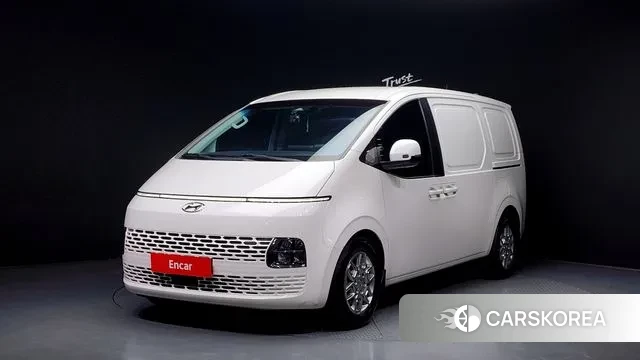 Hyundai Staria 2021 Белый из Кореи