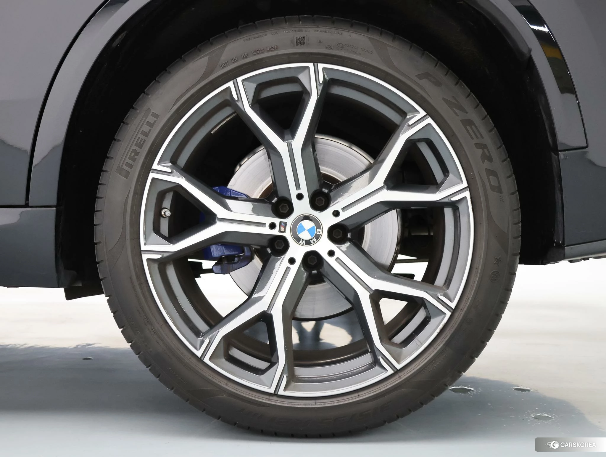 BMW X5 (imported) 2021 Черный из Китая