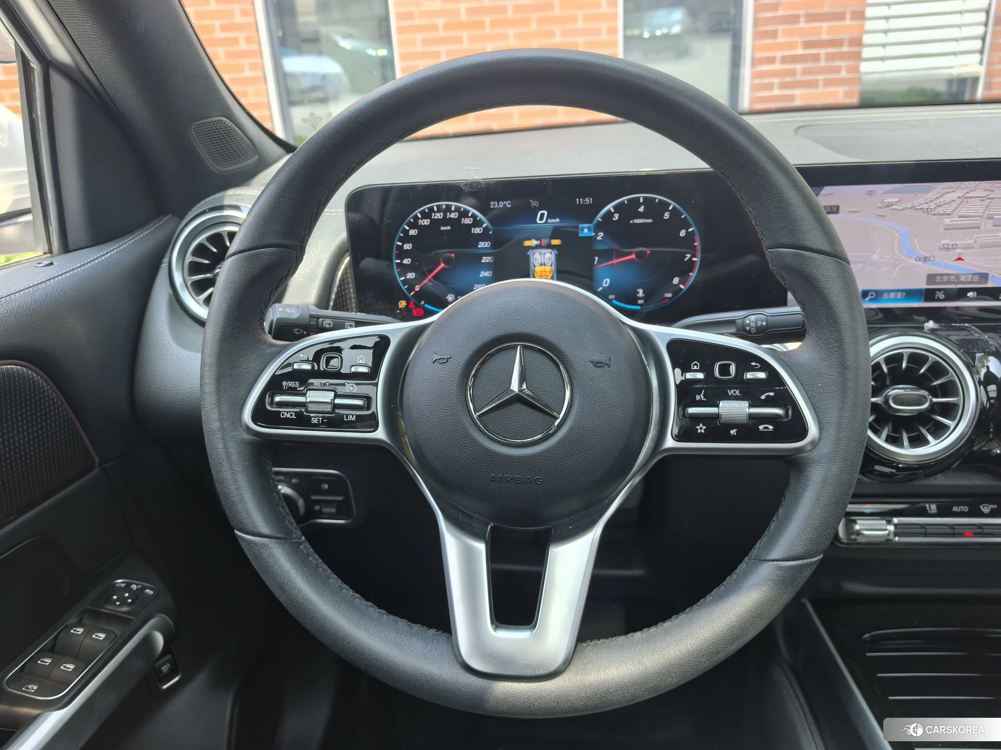 Mercedes-Benz GLB 2020 Белый из Китая