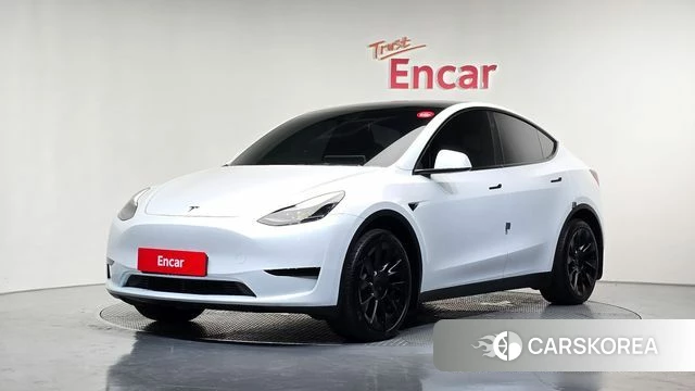 Tesla Model Y 2025 Белый из Кореи