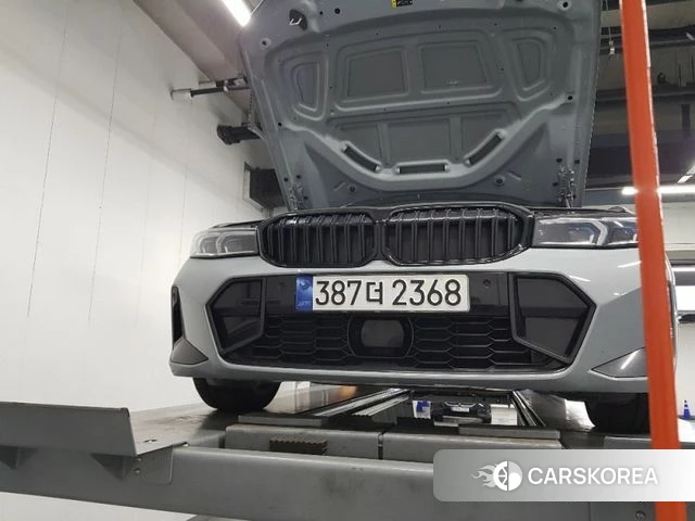 BMW 3 Series (G20) 2023 Серый из Кореи