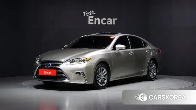 Lexus New ES300h 2018 Песочный из Кореи