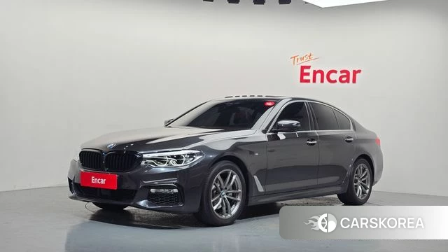 BMW 5 Series (G30) 2018 Серый из Кореи