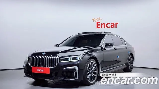 BMW 7 Series (G11) 2020 Черный из Кореи