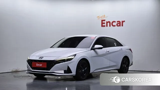 Hyundai Avante (CN7) 2023 Белый из Кореи