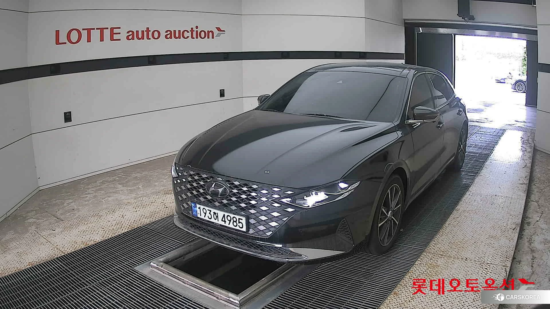 Hyundai Grandeur 2022 Midnight Black Pearl из Кореи