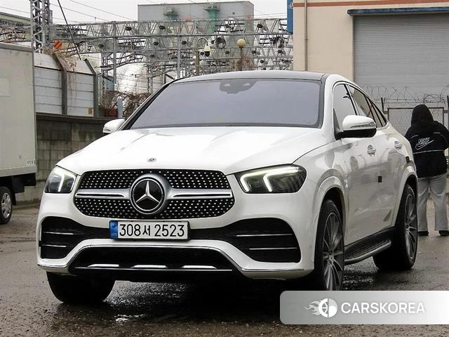 Mercedes-Benz GLE-Class W167 2023 Белый из Кореи