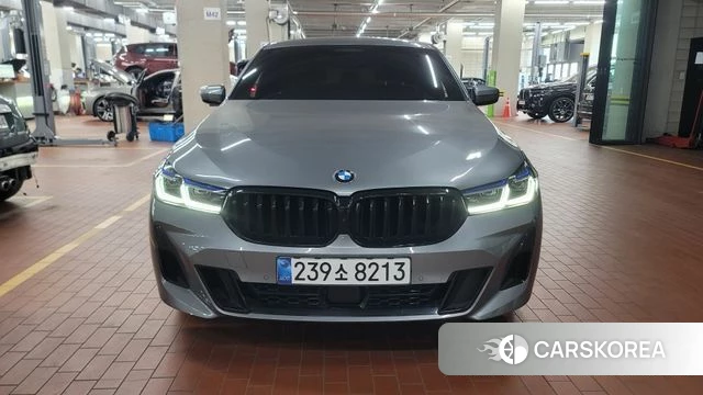 BMW 6 Series GT (G32) 2024 Серебристо-серый из Кореи