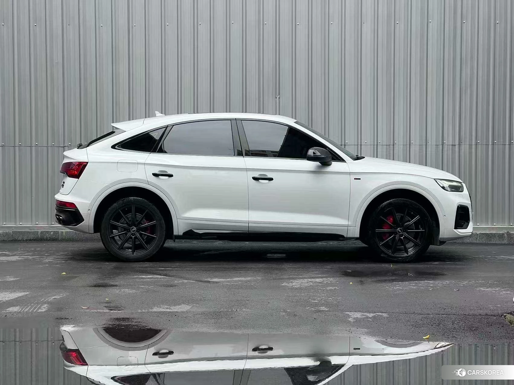 Audi Q5L Sportback 2020 Белый из Китая
