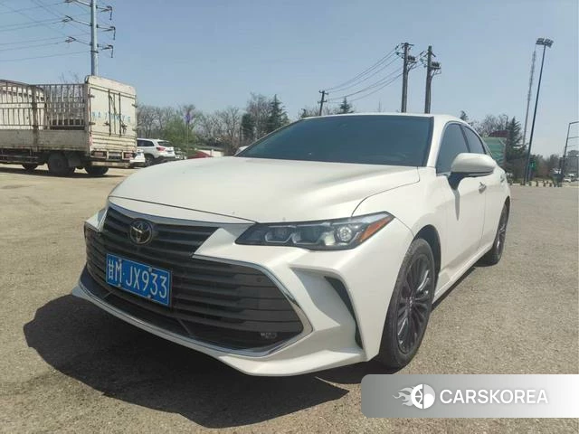 Toyota Asian dragon 2022 Белый из Китая