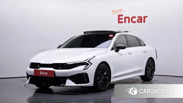 Kia The New K5 3rd generation 2023 Белый из Кореи