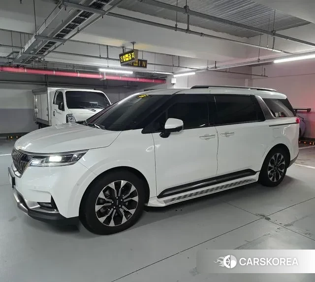 Kia Carnival 4th generation 2022 Белый из Кореи