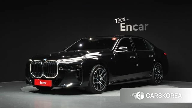 BMW 7 Series (G70) 2024 Черный из Кореи