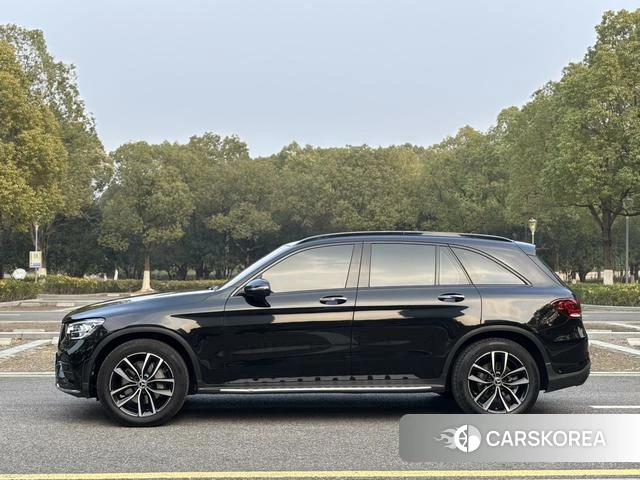 Mercedes-Benz GLC 2021 Черный из Китая