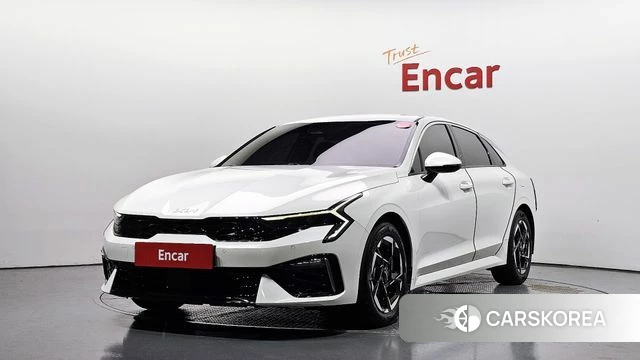 Kia The New K5 3rd generation 2023 Белый из Кореи