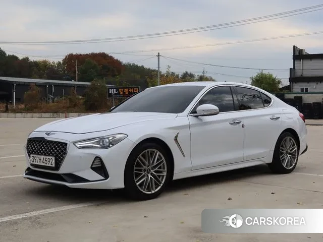 Genesis G70 2019 Белый из Кореи