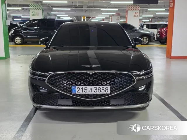 Genesis G90 (RS4) 2022 Черный из Кореи