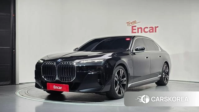 BMW 7 Series (G70) 2026 Черный из Кореи