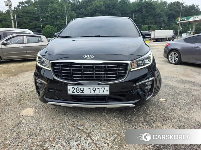 Kia The New Carnival 2018 Черный из Кореи