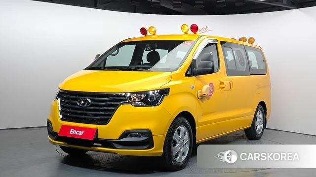 Hyundai The New Grand Starex 2021 Желтый из Кореи