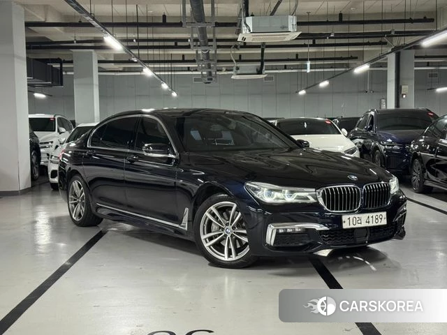 BMW 7 Series (G11) 2018 Синий из Кореи