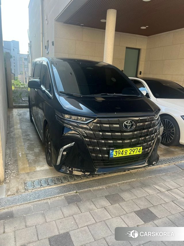 Toyota Alphard 4th Generation 2025 Черный из Кореи
