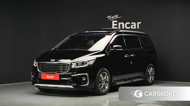 Kia The New Carnival 2018 Черный из Кореи