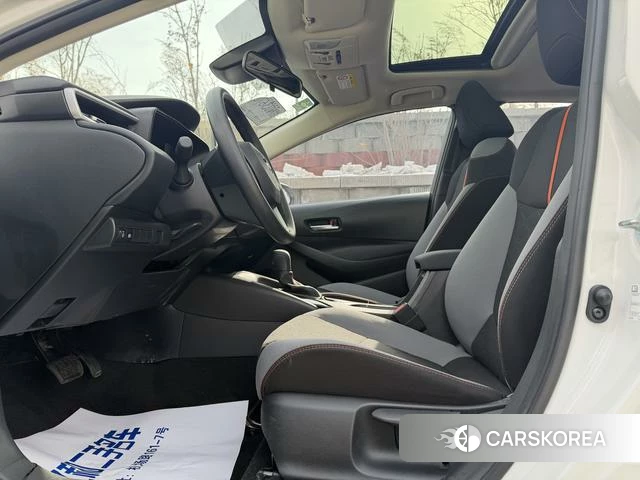 Toyota Corolla 2023 Белый из Китая