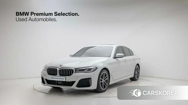 BMW 5 Series (G30) 2022 Белый из Кореи