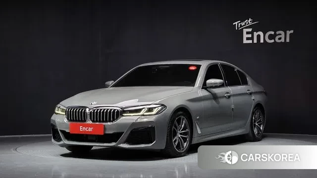 BMW 5 Series (G30) 2021 Серебристо-серый из Кореи