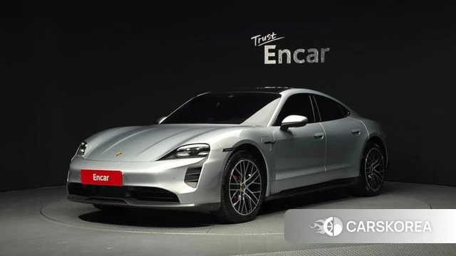 Porsche Taycan 2020 Серебряный из Кореи
